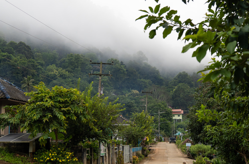 北タイの少数民族タイルー族の村の暮らし
