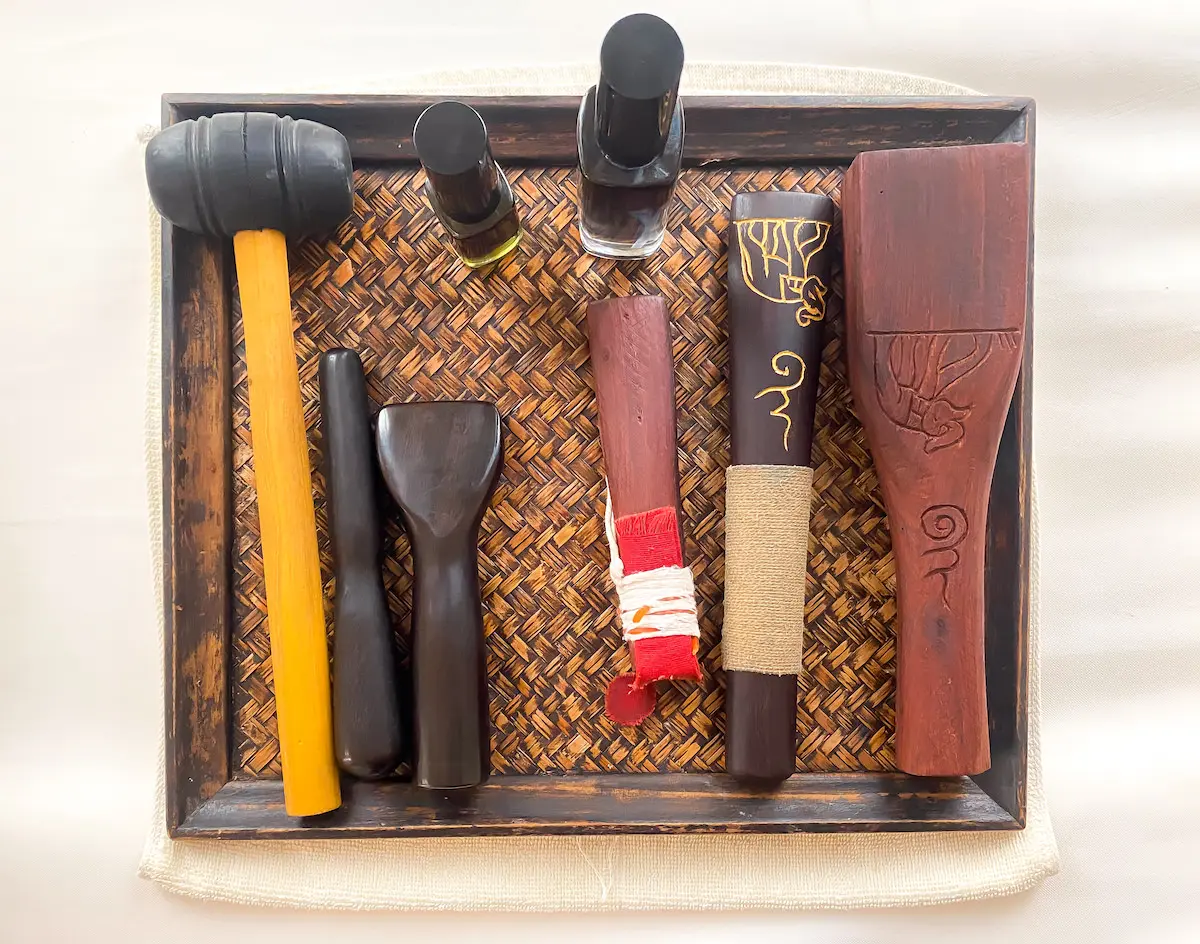 施術で使用する道具